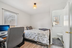 145th St N-S2702-013r.jpg