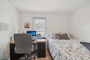 145th St N-S2702-015r.jpg