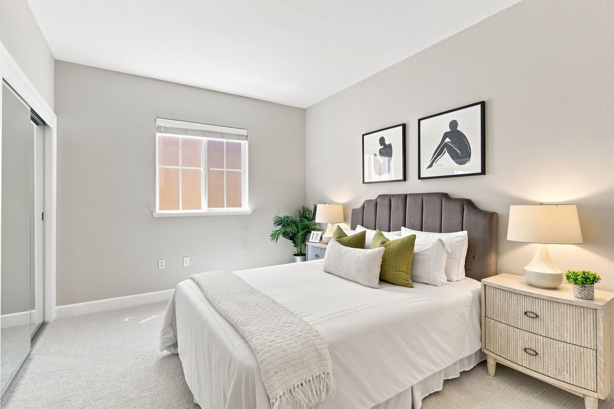 026_F8_5393 Chesbro Ave