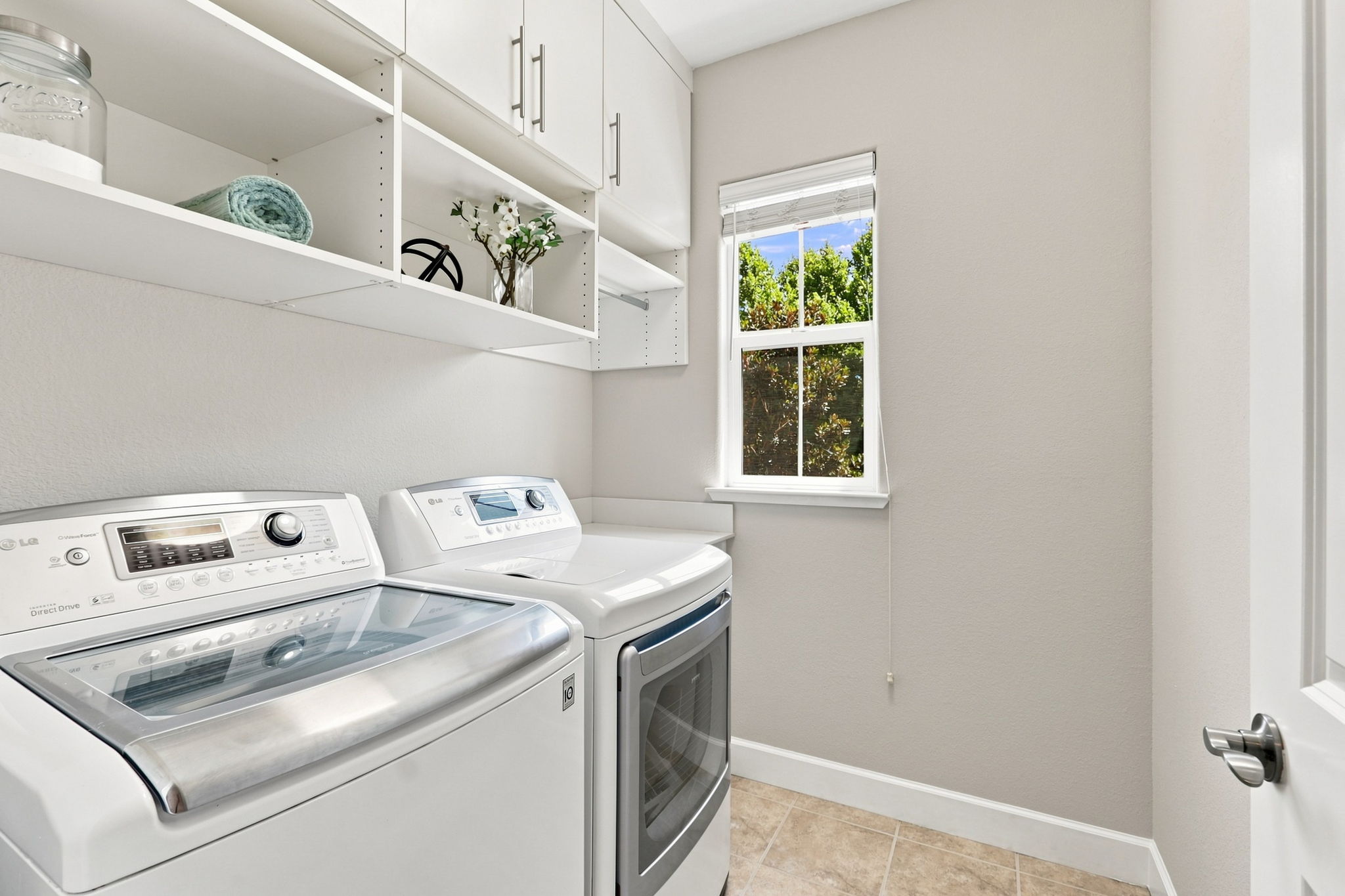 041_F8_5393 Chesbro Ave
