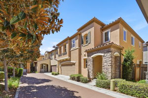 002_F8_5393 Chesbro Ave