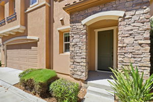 005_F8_5393 Chesbro Ave