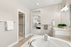 039_F8_5393 Chesbro Ave