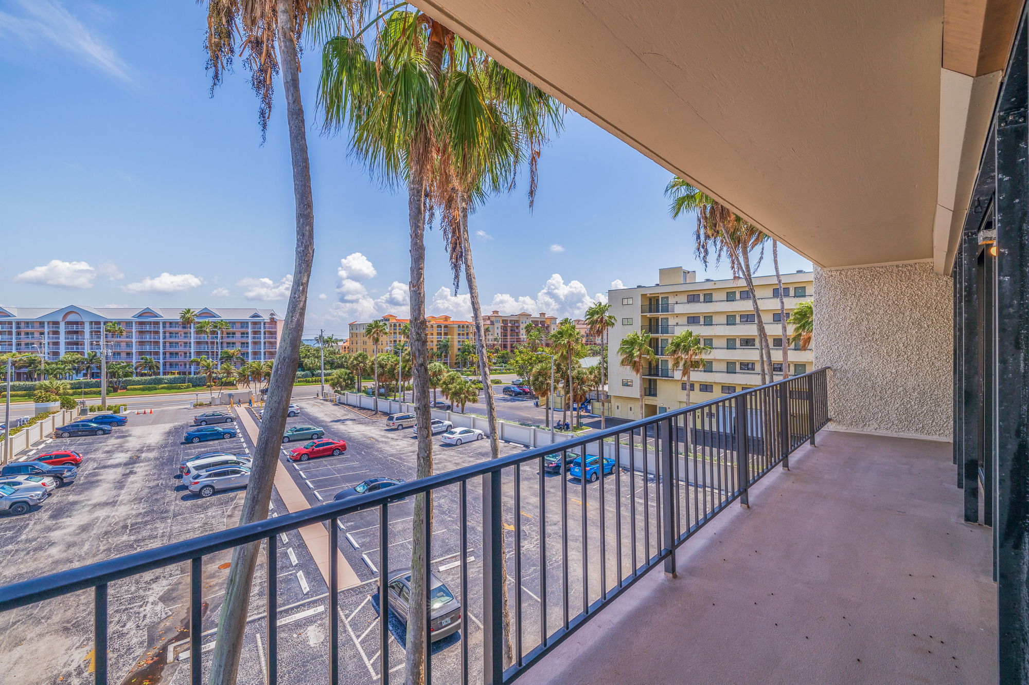 AB3_5396 Gulf Blvd-14