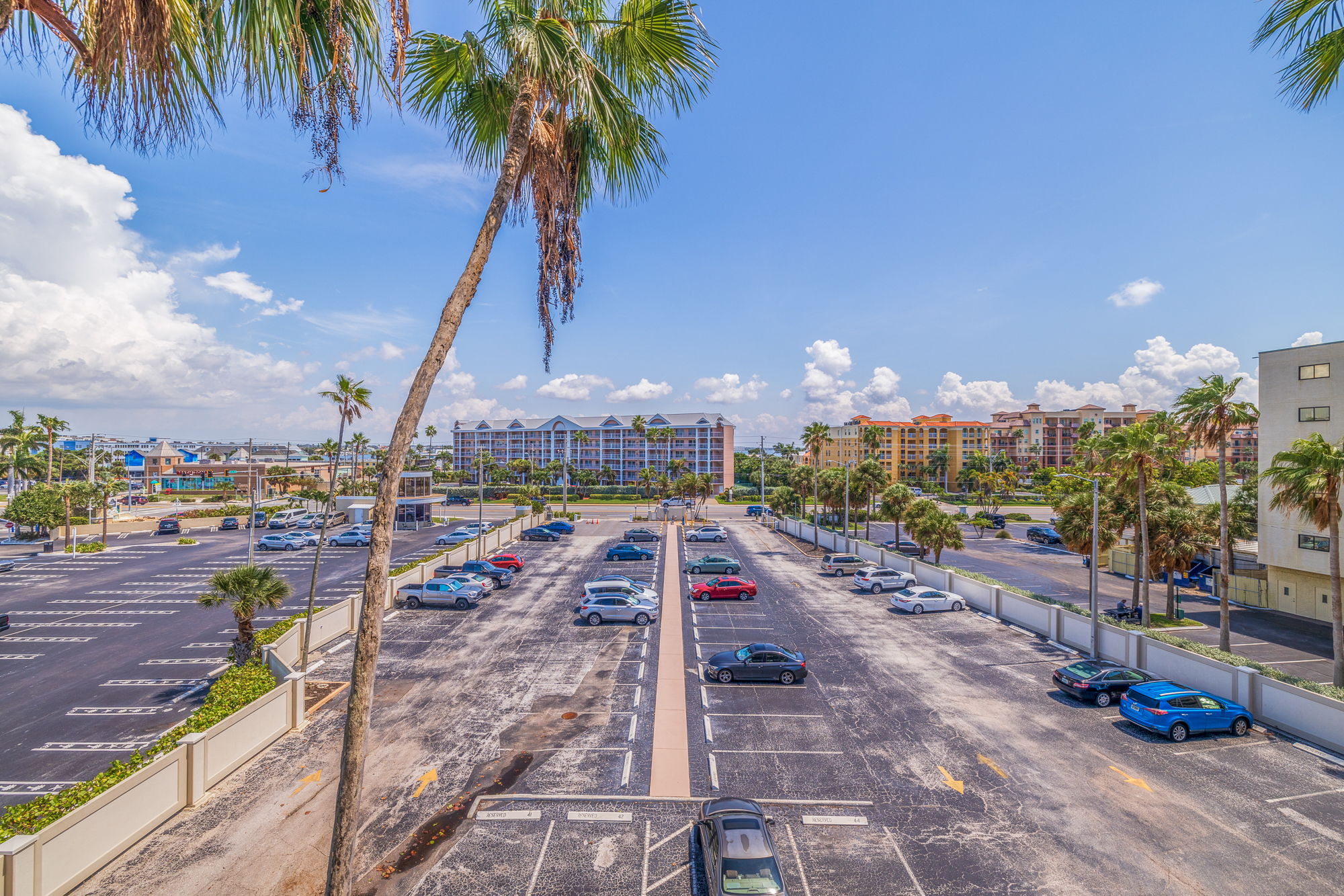 AB3_5396 Gulf Blvd-18