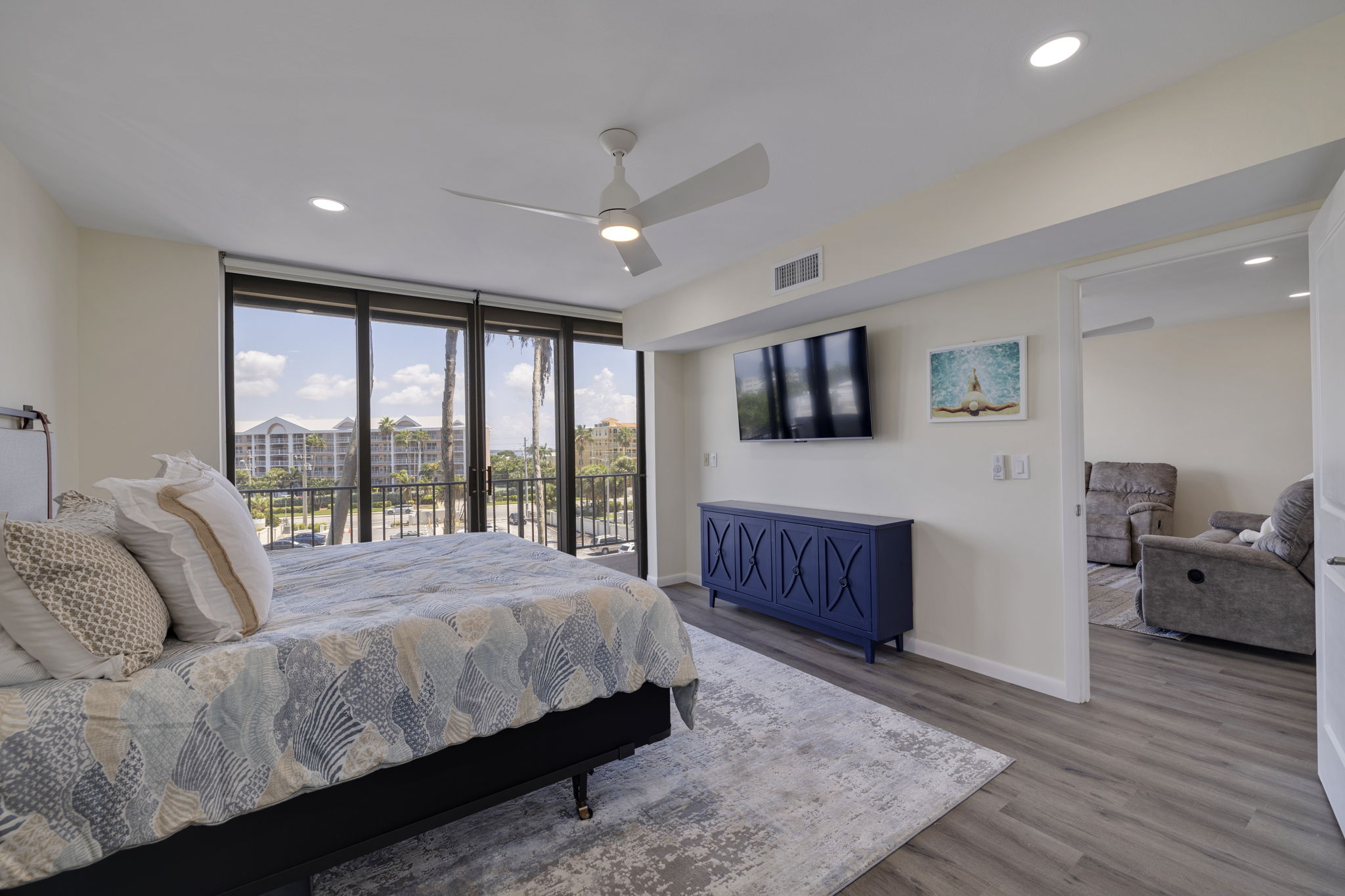 AB3_5396 Gulf Blvd-21