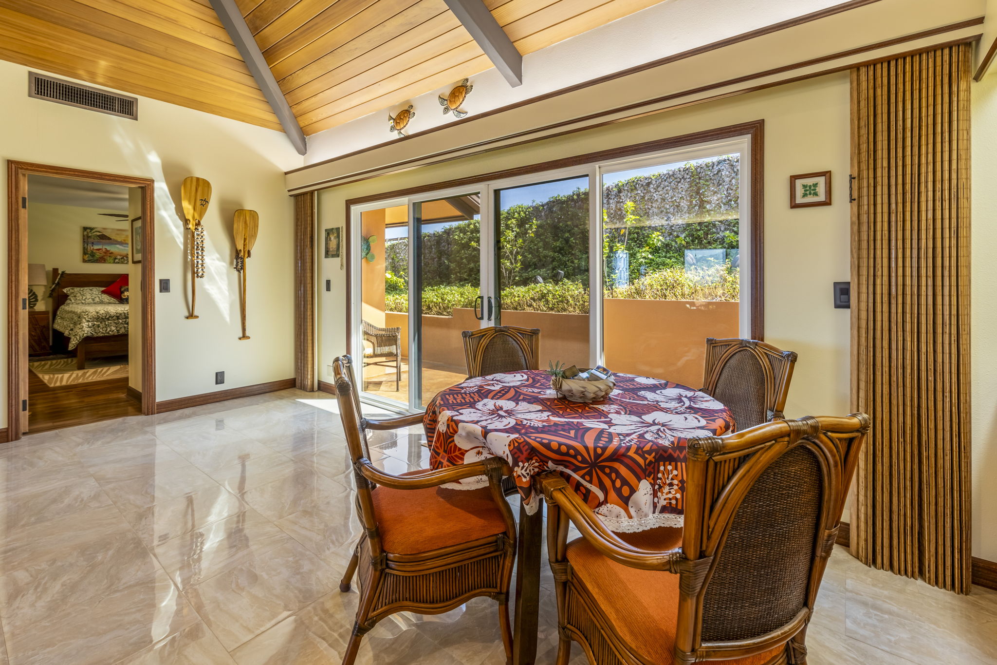 54 Aekai Place in Kapalani Estates!! Pacific Shoots