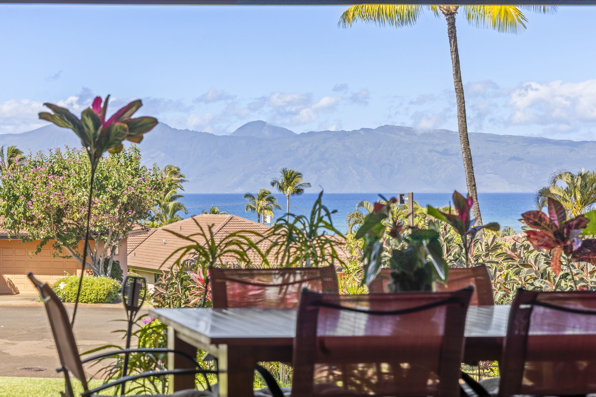 54 Aekai Place in Kapalani Estates!! Pacific Shoots