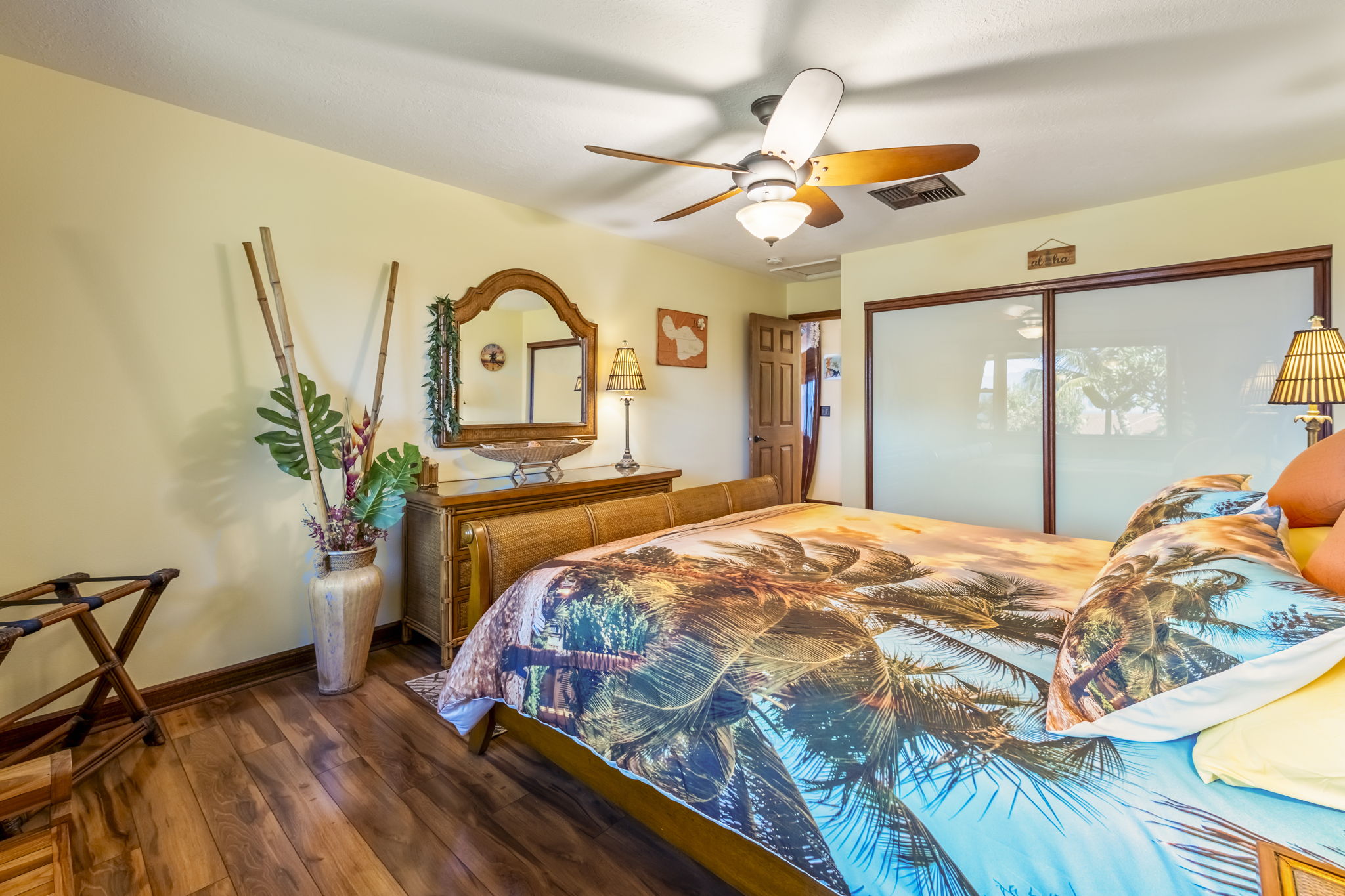 54 Aekai Place in Kapalani Estates!! Pacific Shoots