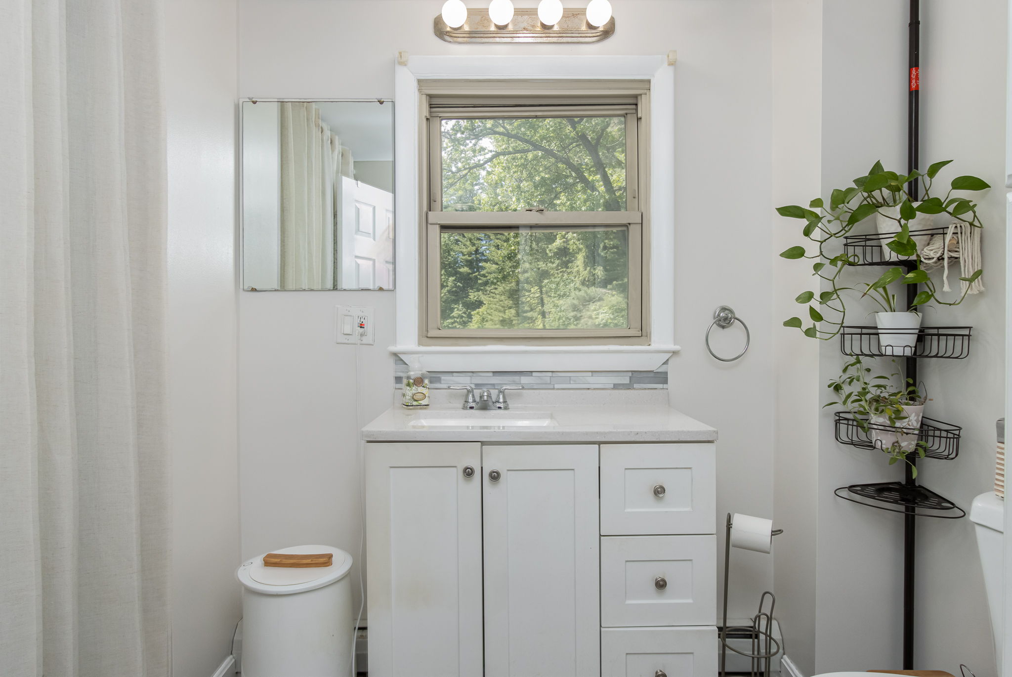 BathroomSecond-2