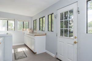 SunroomLaundry-1
