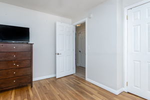 Bedroom4-4