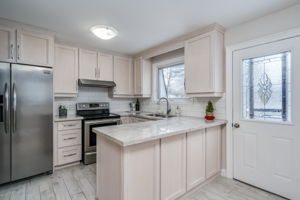  54 Avonmore Crescent, Orangeville, ON L9W 3C3, US Photo 10