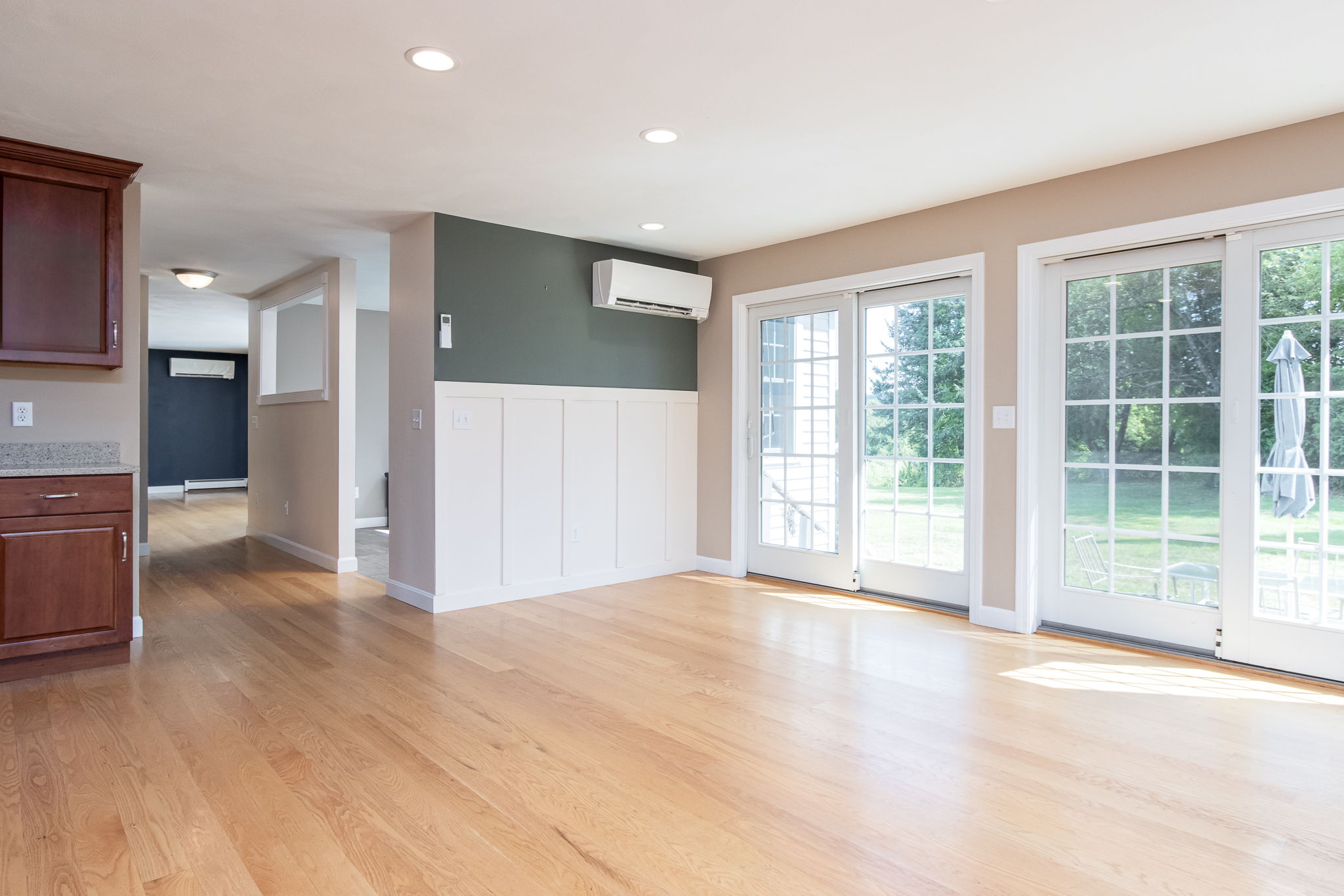 KitchenBreakfastArea-4