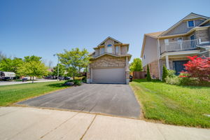 54 Chamberlain Crescent, Collingwood ON
