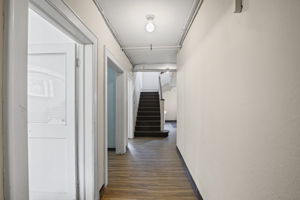  Photo 36