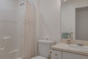  Photo 37