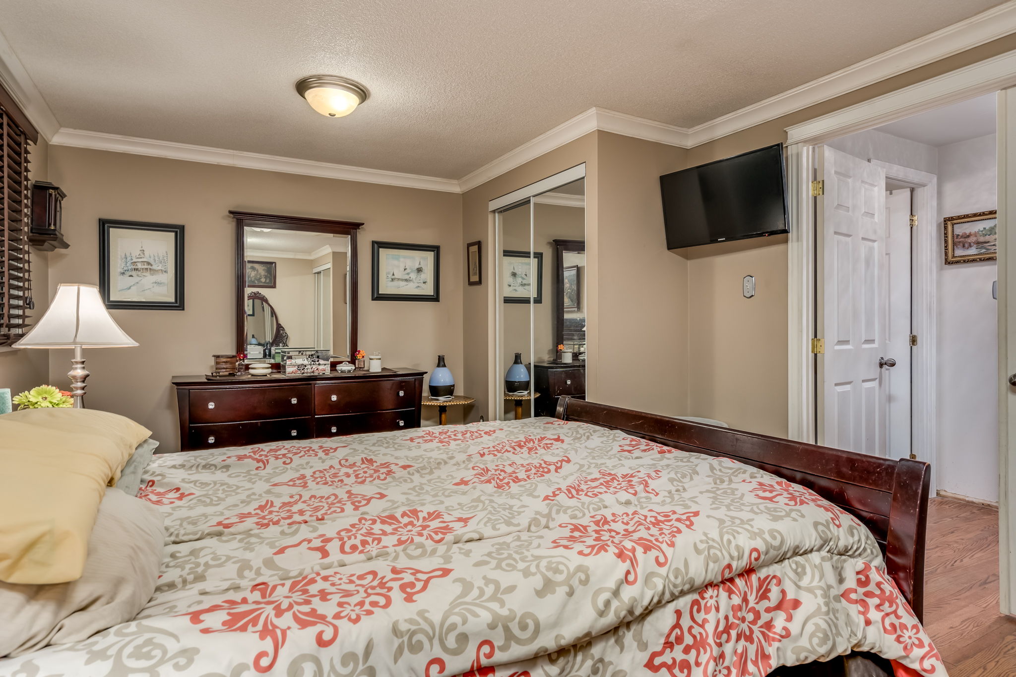  54 Crawford Dr, Brampton, ON L6V 2C7, US Photo 11