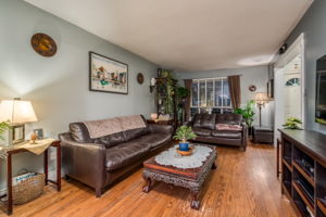  54 Crawford Dr, Brampton, ON L6V 2C7, US Photo 3