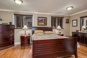  54 Crawford Dr, Brampton, ON L6V 2C7, US Photo 9