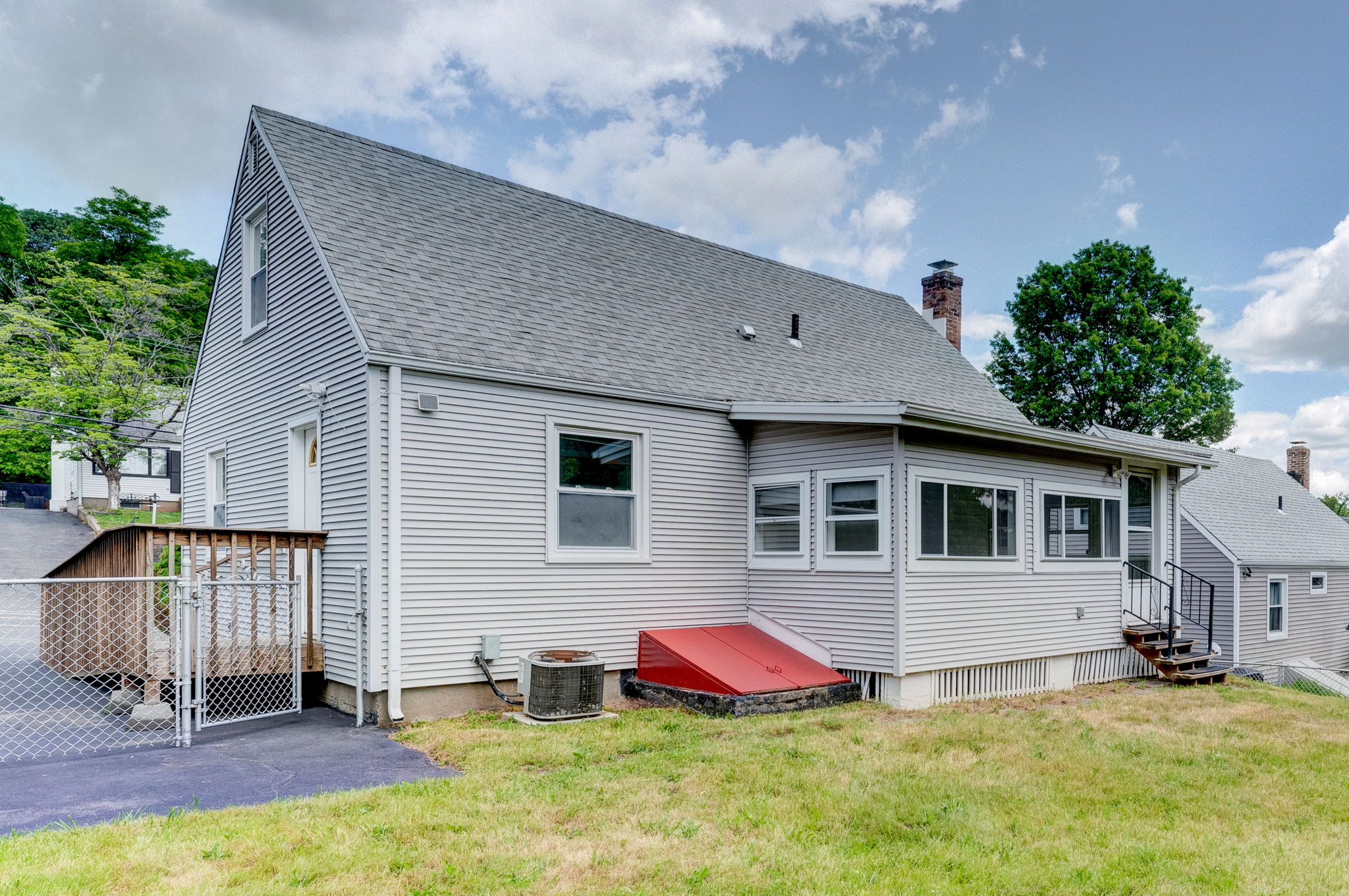 206 Alexander Rd, New Britain, CT 06053 Ed McCullough Photography