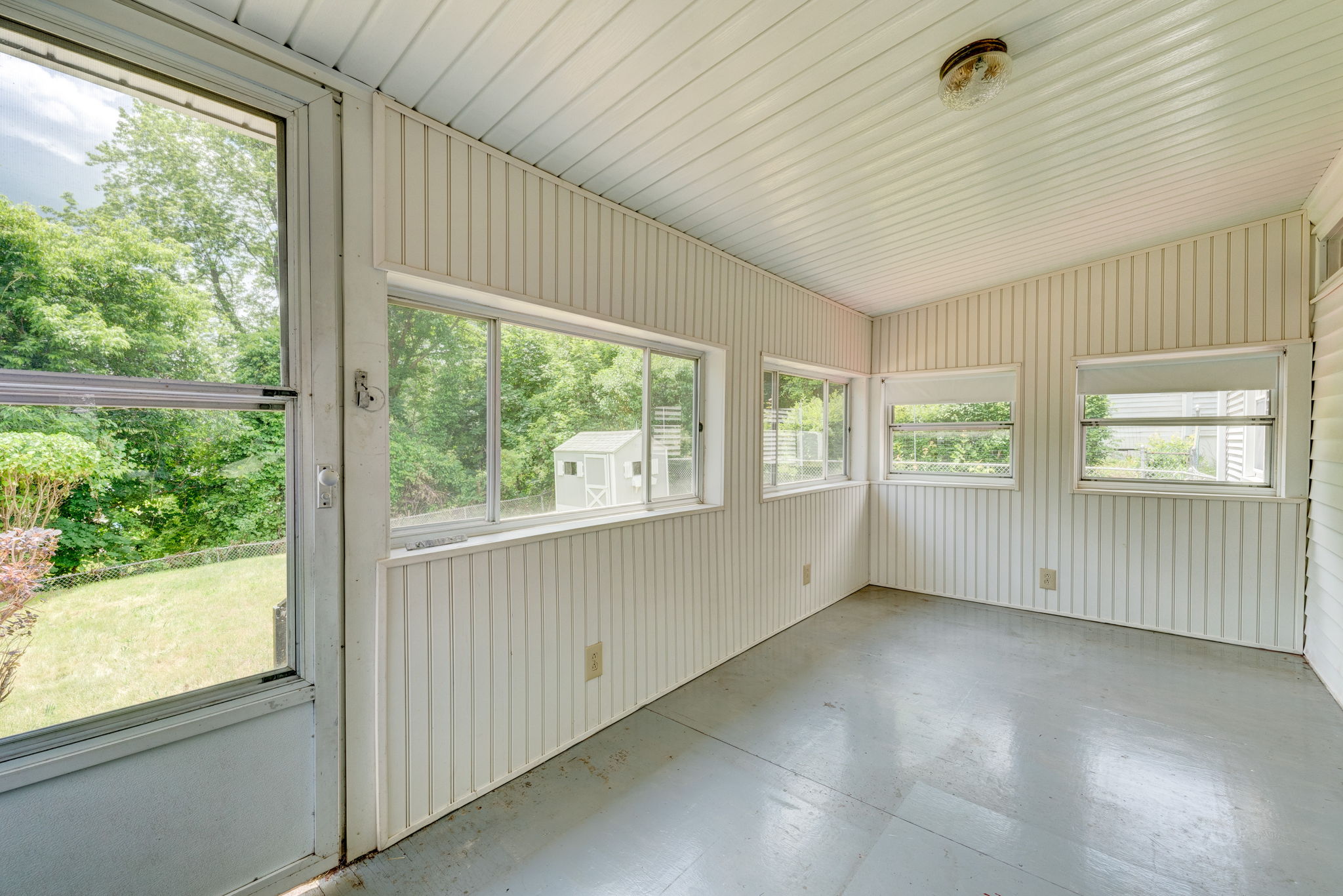 206 Alexander Rd, New Britain, CT 06053 Ed McCullough Photography