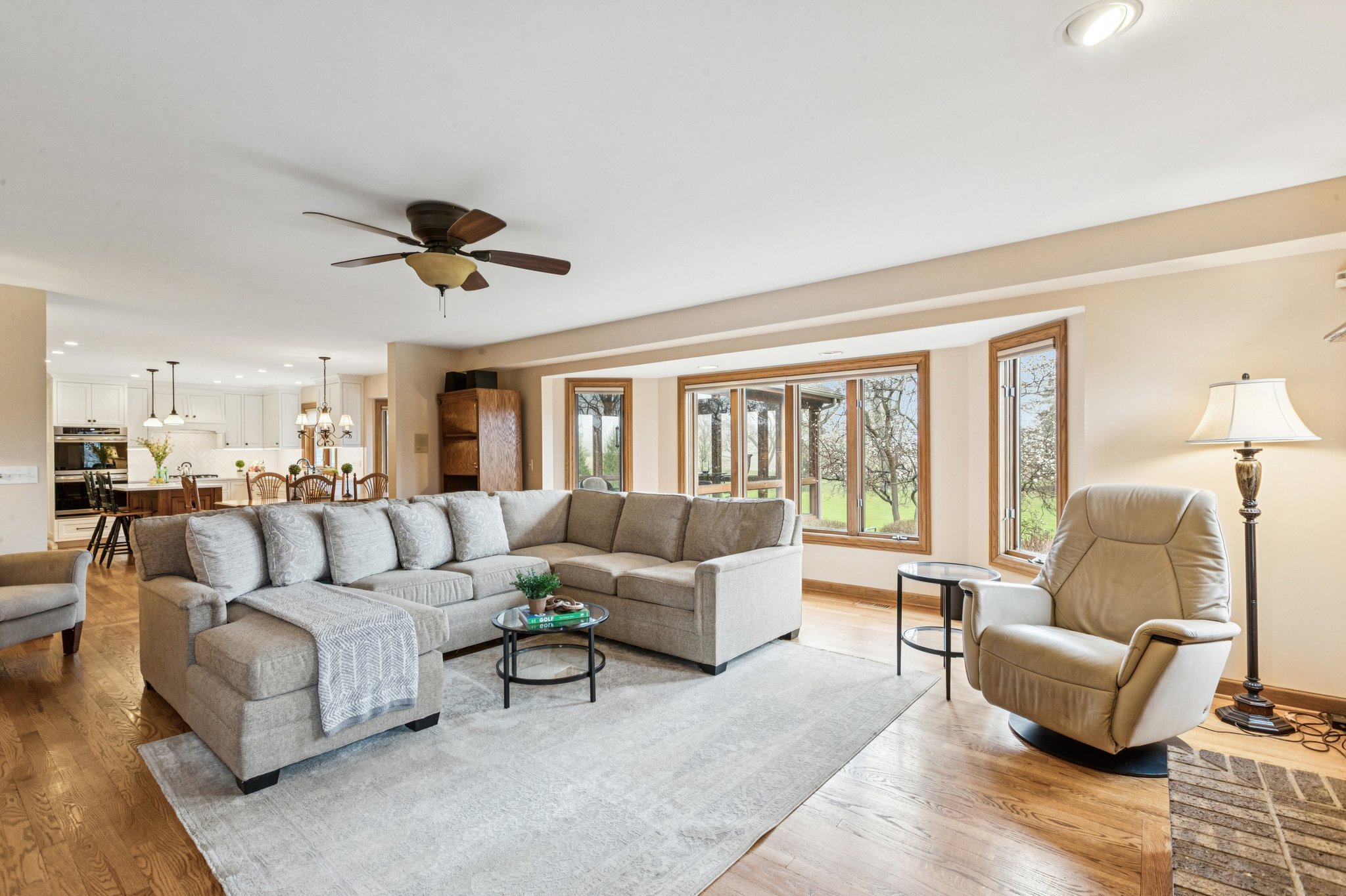 Gentry Dr-S0304-003.jpg