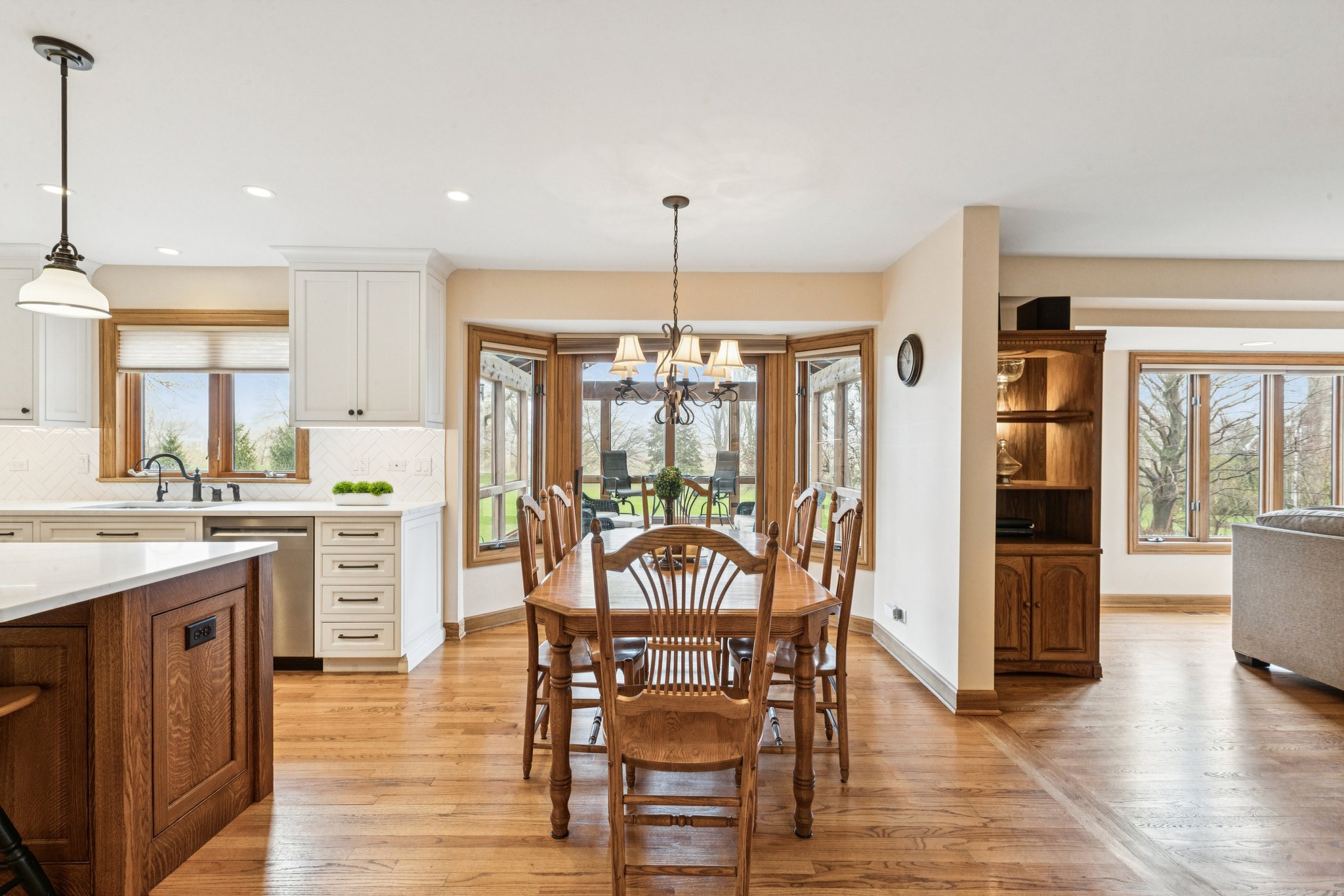 Gentry Dr-S0304-009.jpg