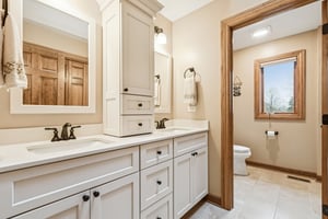 Gentry Dr-S0304-037.jpg