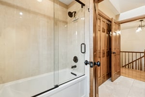 Gentry Dr-S0304-039.jpg