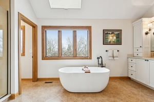 Gentry Dr-S0304-043.jpg