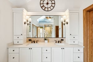 Gentry Dr-S0304-047.jpg