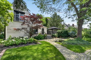  Photo 63