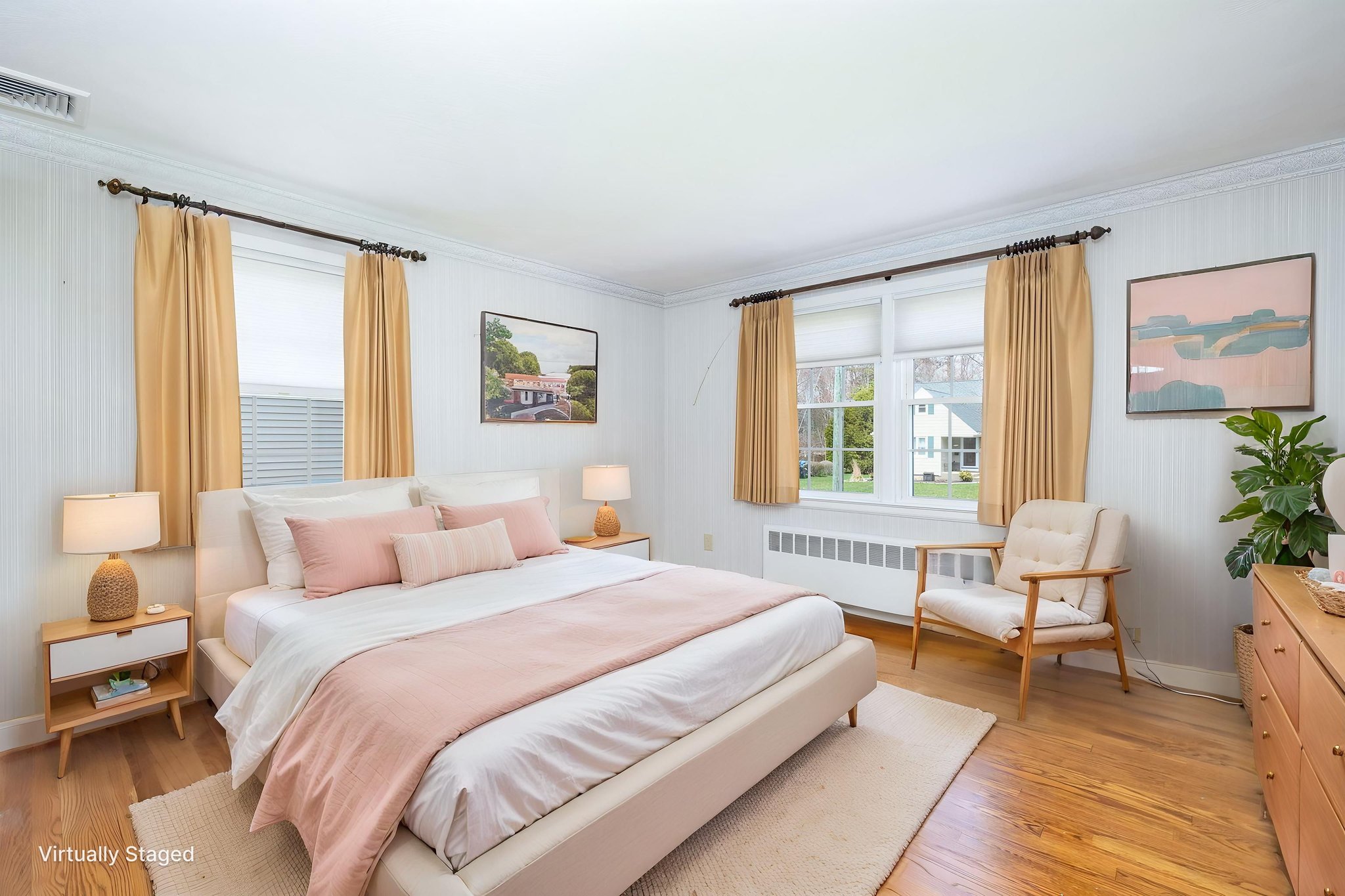 1T5A7924-Edit virtually staged.jpeg