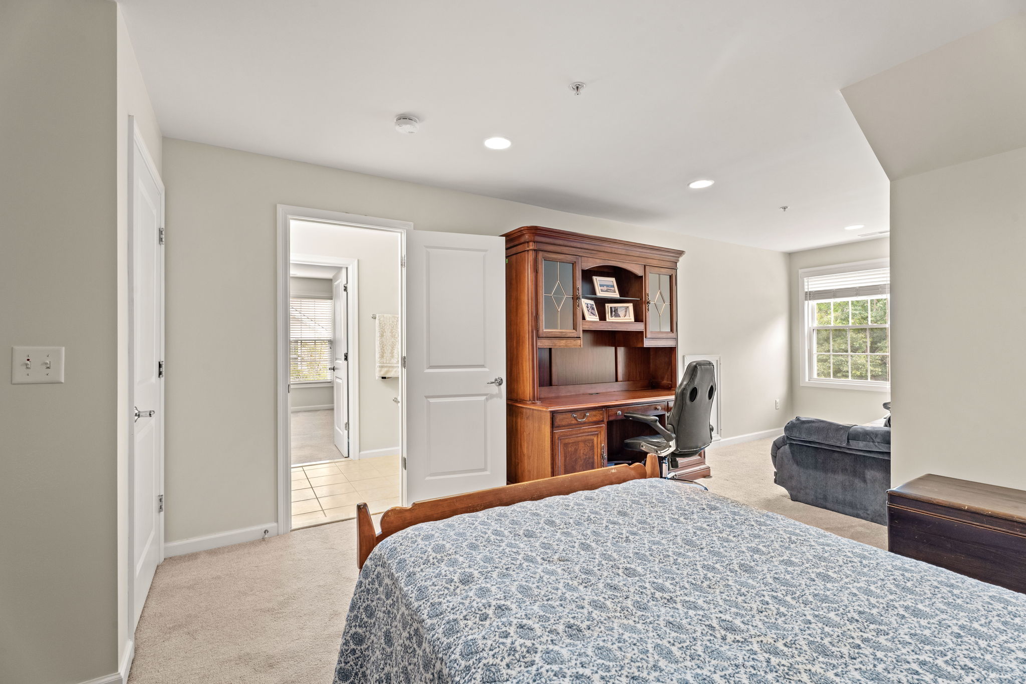 54 Heather Lane, Stow, MA 01775, USA Photo 37