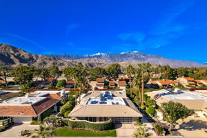 54 Mayfair Dr, Rancho Mirage, CA 92270, USA Photo 4