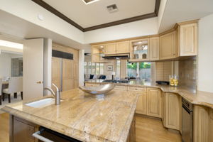 54 Mayfair Dr, Rancho Mirage, CA 92270, USA Photo 31