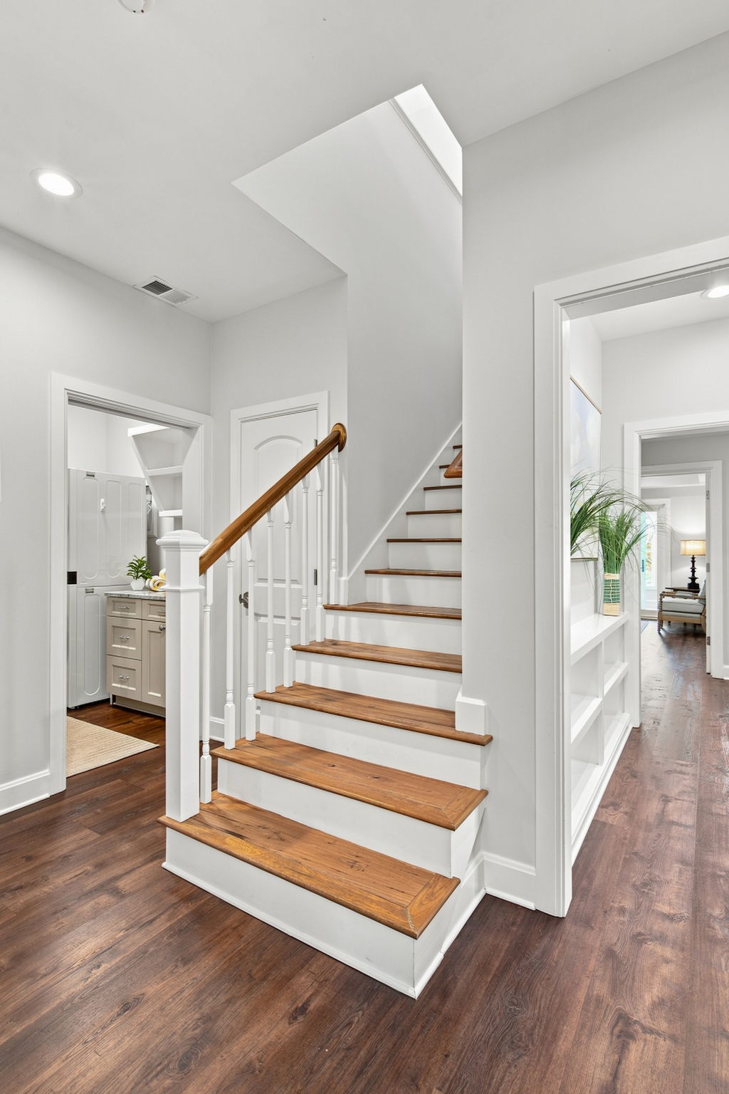  Photo 59