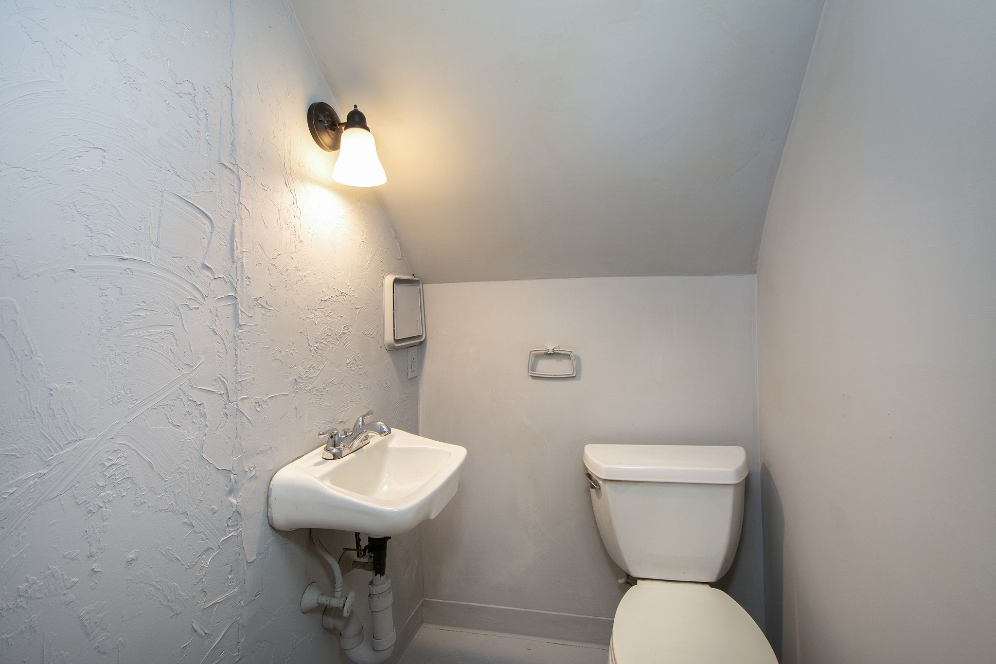 54 North Ave, Rockland, MA 02370, USA Photo 25