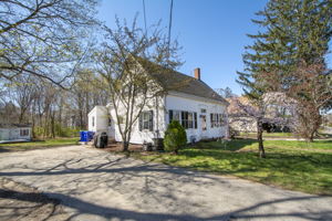 54 North Ave, Rockland, MA 02370, USA Photo 3