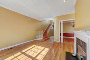 Old Barn Dr-024