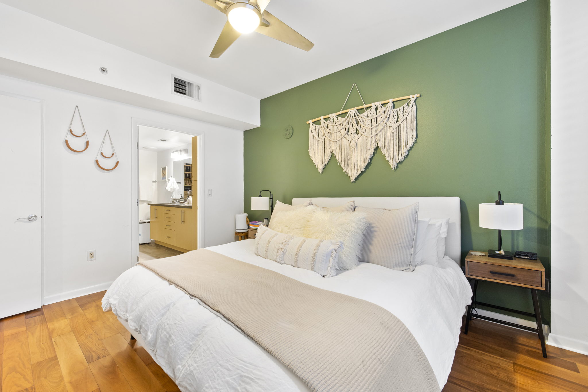 54 Rainey St, Austin, TX 78701, USA Photo 13