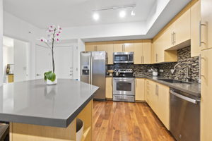54 Rainey St, Austin, TX 78701, USA Photo 6