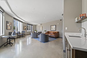 54 Rainey St, Austin, TX 78701, USA Photo 27