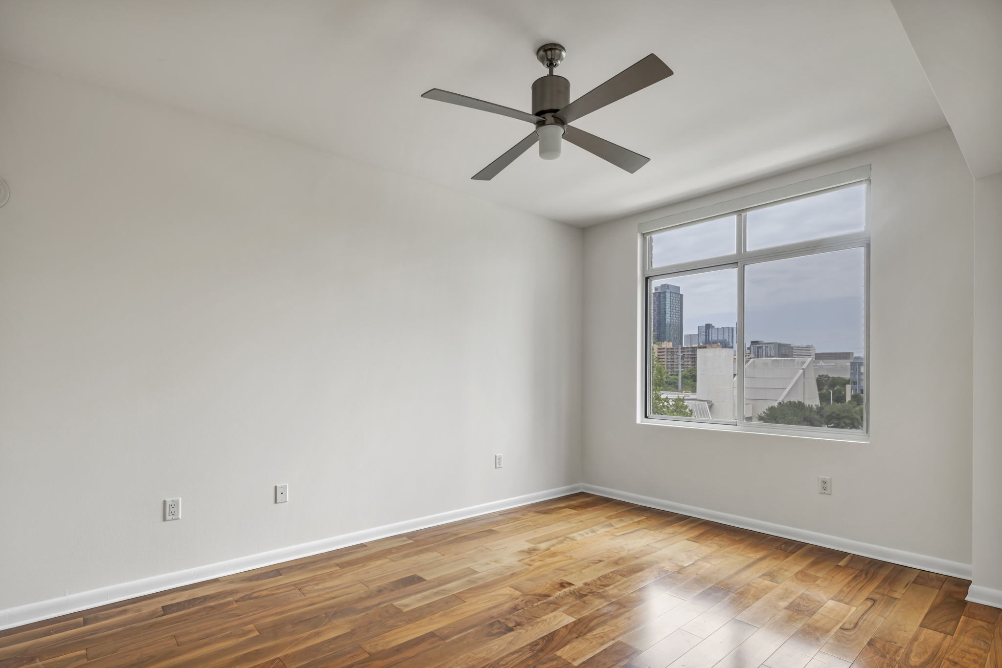 54 Rainey St, Austin, TX 78701, USA Photo 15