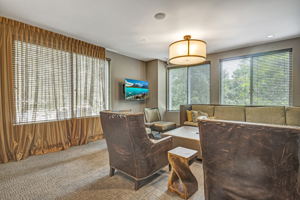 54 Rainey St, Austin, TX 78701, USA Photo 9