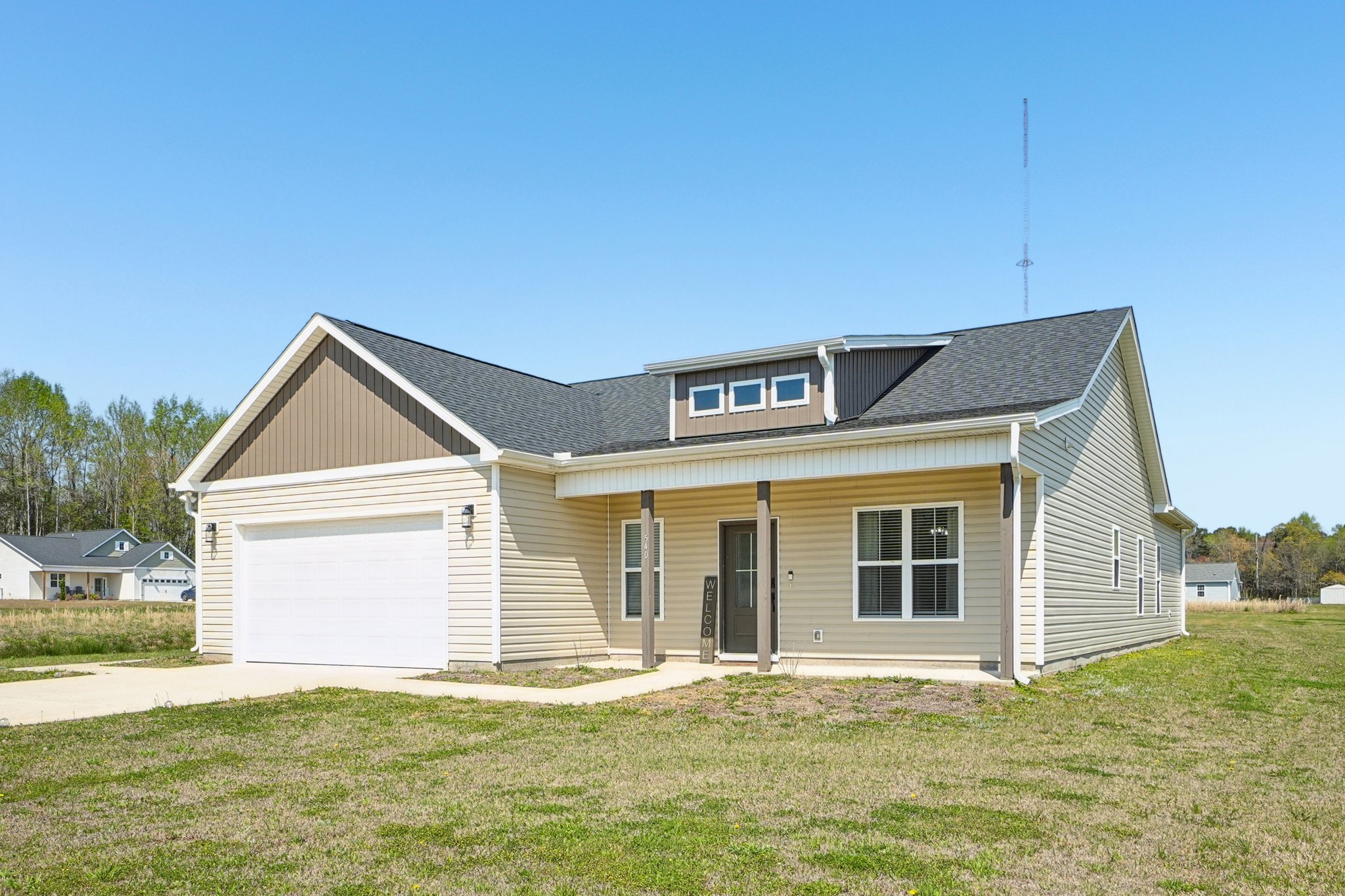 Broomcorn Ln-S2803-003.jpg