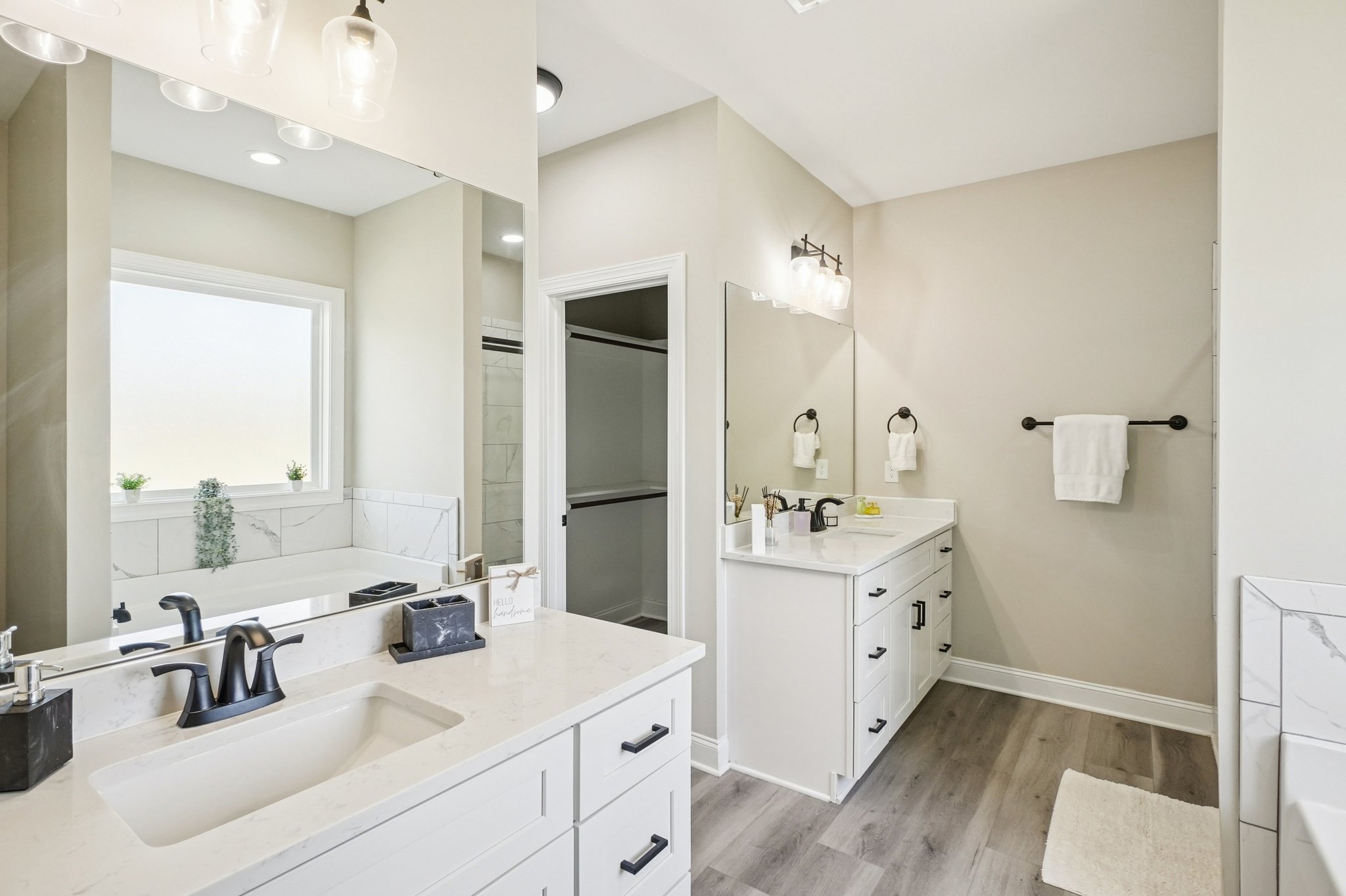 Broomcorn Ln-S2803-023.jpg