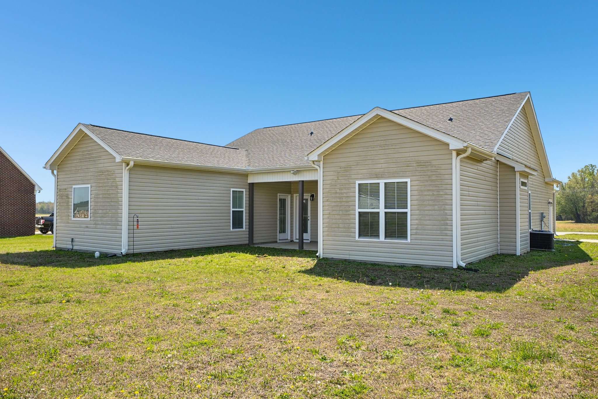 Broomcorn Ln-S2803-038.jpg