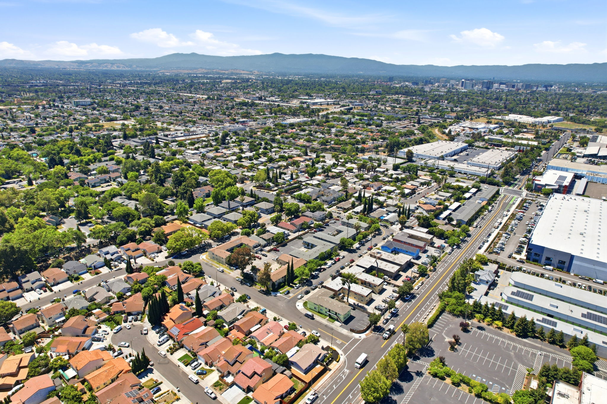 013_F8_AERIAL_540 Ripley Dr